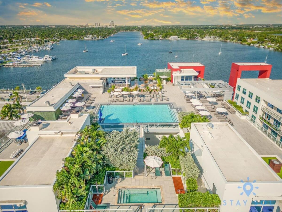 Rooftop Pool - Balcony - Hollywood Beach Broad - Walk Apartment Exterior photo