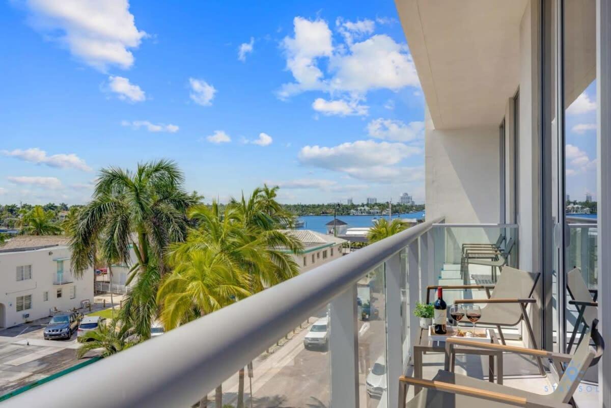 Rooftop Pool - Balcony - Hollywood Beach Broad - Walk Apartment Exterior photo